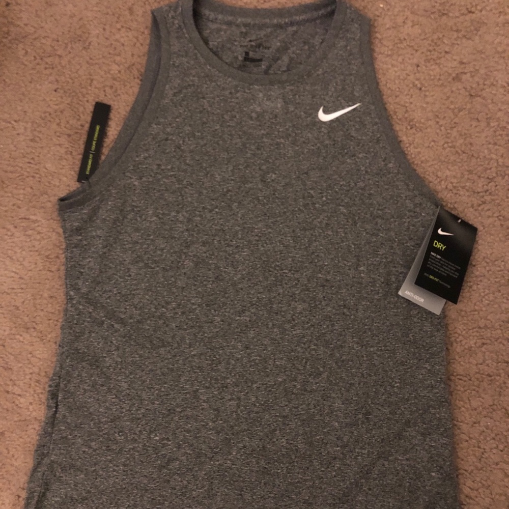New Woman’s Nike Dri Fit Tank Top